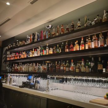 Verse - Verse bar - Seafood Near Me - Toluca Lake, California