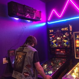 Pinball! Pinball!