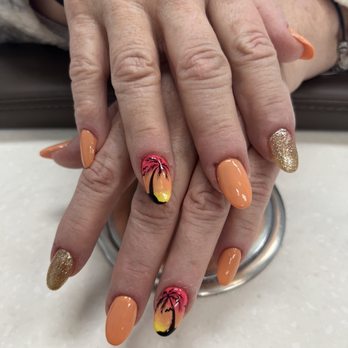Top Nails - Nail Salons Near Me - Oak Creek, Wisconsin