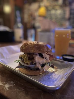 Royce Burger Bar by null