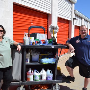 U Haul Moving Storage Of Fountain Hills 16 Photos 11 Reviews Self Storage 9264 Technology Dr Fountain Hills Az Phone Number