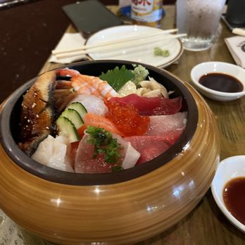 Izakaya Wa - Memorial - Chirashi B - Tapas/Small Plates Near Me - Houston, Texas Izakaya Wa - Memorial - Chirashi B - Tapas/Small Plates Near Me - Houston, Texas