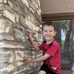 Discover New Horizons Montessori