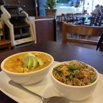 Emerald Thai Restaurant - Mixed Massaman Curry Lunch Special & fried Rice - Thai Near Me - Davie, Florida Emerald Thai Restaurant - Mixed Massaman Curry Lunch Special & fried Rice - Thai Near Me - Davie, Florida