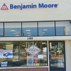 Benjamin Moore - Catalina Paints Glendale - Catalina Paints Glendale Store Front