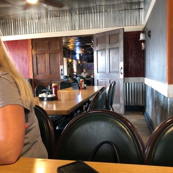 Big Cup Eatery - American Near Me - Glen Rose, Texas
