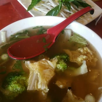 Pho Nom Nom - Chicken pho with added tofu - Vietnamese Near Me - Rockville, Maryland Pho Nom Nom - Chicken pho with added tofu - Vietnamese Near Me - Rockville, Maryland