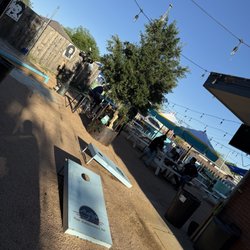 McFly's Pub - Outdoor seating
