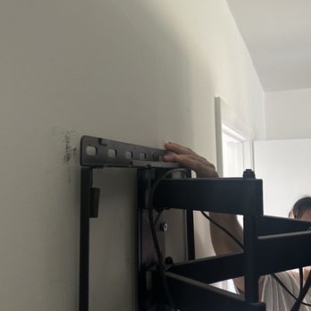 Acevedo Plumbing - Tv not hung properly - Plumbing Near Me Acevedo Plumbing - Tv not hung properly - Plumbing Near Me