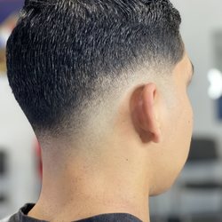 Lineup’z Barber Shop