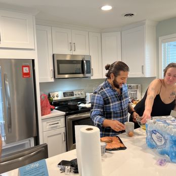 Gabe's Gourmet Personal Chef Services - Chef Gabe in kitchen home we rented - Personal Chefs Near Me Gabe's Gourmet Personal Chef Services - Chef Gabe in kitchen home we rented - Personal Chefs Near Me
