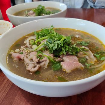 Pho Hong - Pho Tai - Vietnamese Near Me - Burlington, Vermont
