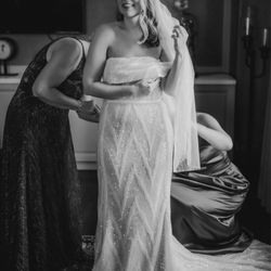 The Wedding Seamstress