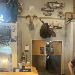Pier 87 Bar And Grill - Bat