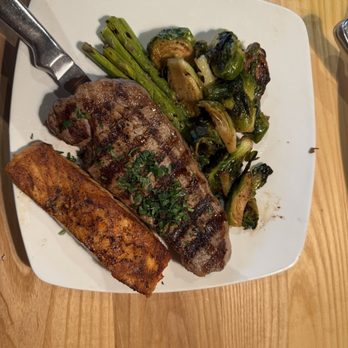 Sedona Taphouse - Chantilly - NY strip+ salmon - Seafood Near Me - Chantilly, Virginia Sedona Taphouse - Chantilly - NY strip+ salmon - Seafood Near Me - Chantilly, Virginia