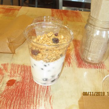 Cafe 152 Bread Company - fruit, yogurt and granola parfait - Bakeries Near Me - Gilroy, California