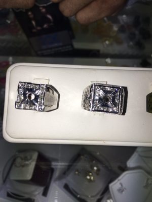 Hong Duc Jewelry by null