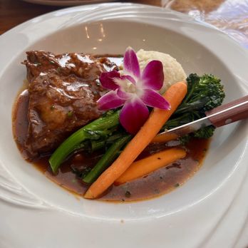 Dolce Vita - RED WINE BRAISED SHORT RIB - Bars Near Me - Nyack, New York