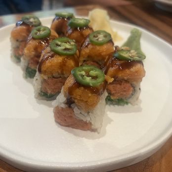 Suram Sushi & Udon - Specialty roll with salmon - Sushi Bars Near Me - New York, New York