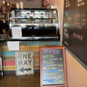 Cafe 86 - Desserts Near Me - San Diego, California