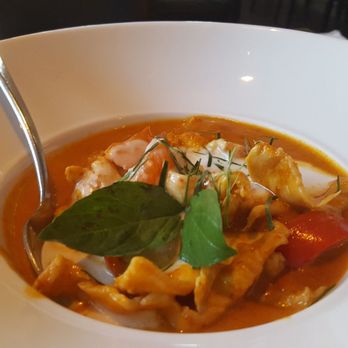 Naree Thai Restaurant - Panang Curry - Thai Near Me - Long Beach, California