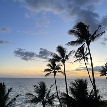 The Hale Pau Hana - Beautiful sunsets - Vacation Rentals Near Me - Kihei, Hawaii