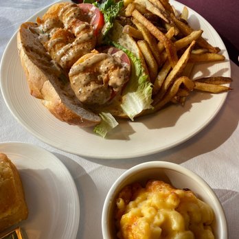 Della J's Delectables - Shrimp po boy, Mac and cheese - Southern Near Me - Alexandria, Virginia