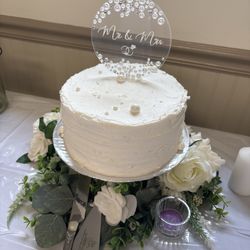 Gluten free vanilla wedding cake