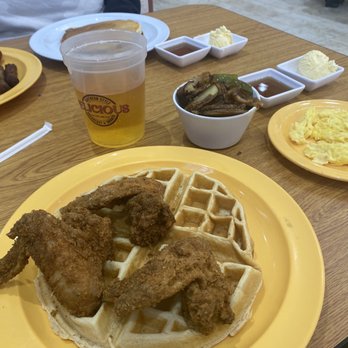 Elicious - Chicken and waffles - Southern Near Me - Ferguson, Missouri