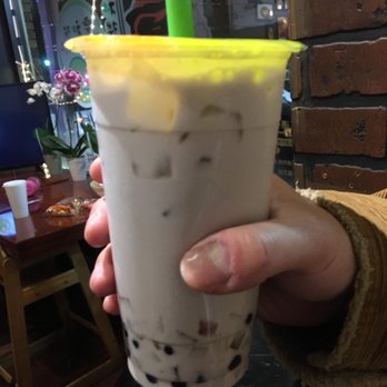 Tea 'n' Bowl - Large lychee milk tea with boba - Bubble Tea Near Me - Cincinnati, Ohio