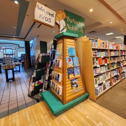 Barnes & Noble