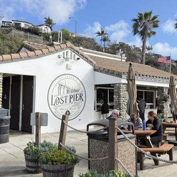 Lost Pier Cafe - Cafes Near Me - Laguna Beach, California Lost Pier Cafe - Cafes Near Me - Laguna Beach, California