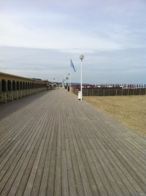 Deauville Beach by null