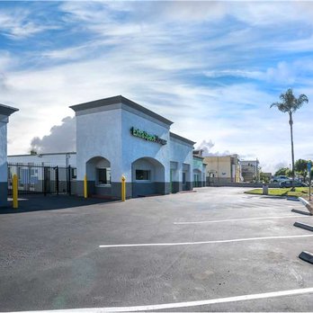 Extra Space Storage - Security Screens - Self Storage Near Me - Santee, California Extra Space Storage - Security Screens - Self Storage Near Me - Santee, California