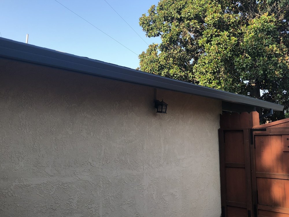 Slide of HDZ roofing services