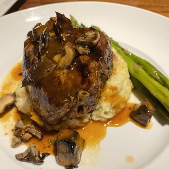 Seasons 52 - New American Near Me - Burlington, Massachusetts Seasons 52 - New American Near Me - Burlington, Massachusetts
