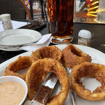 Harry's Grill - Burgers Near Me - Anna Maria, Florida