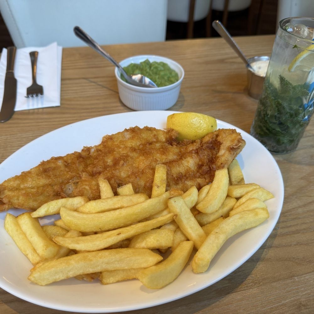 The Golden Hind - Traditional Fish and Chips - Fish & Chips Near Me - London, XGL