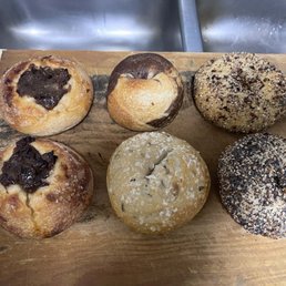 The 2 best are the Everything & Rosemary pass on the Marble Rye.