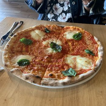 Mister O1 Extraordinary Pizza - Naples - Bella Margherita - Pizza Near Me - Naples, Florida