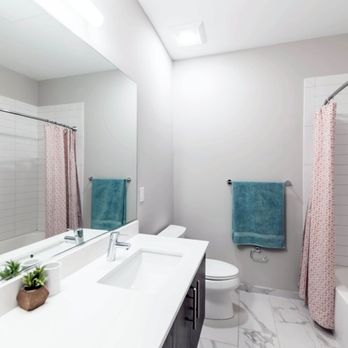 Stewart School Lofts - Large dual sink vanity - Apartments Near Me - Chicago, Illinois