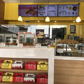 Beard Papa's - Desserts Near Me - Los Angeles, California