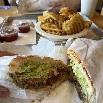 Bodega Park - Chopped cheese - Sandwiches Near Me - Los Angeles, California Bodega Park - Chopped cheese - Sandwiches Near Me - Los Angeles, California