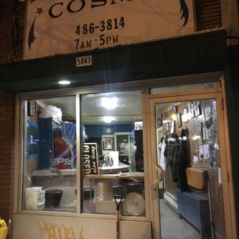The Famous Cosmos - the front of the restaurant - Breakfast & Brunch Near Me - Montreal, Quebec