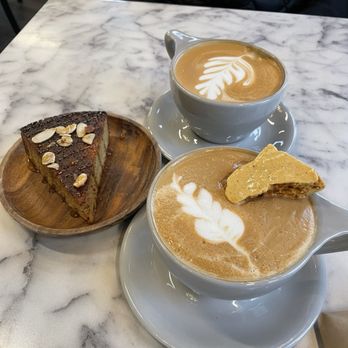 Legacy Coffee - Honey almond cake, honeycomb latte & caramel sauce latte - Coffee & Tea Near Me - Snohomish, Washington