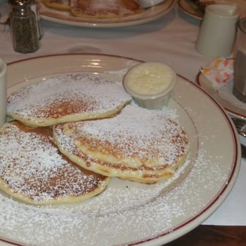 Le Diplomate - Pancakes - Brasseries Near Me - Washington, DC, District of Columbia