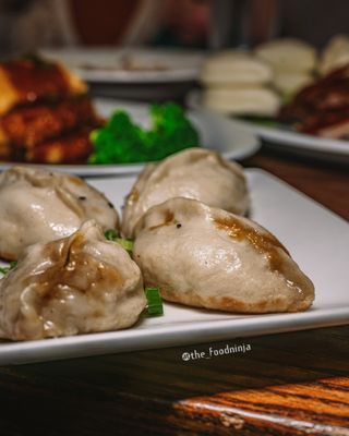 Tom's Dim Sum by null