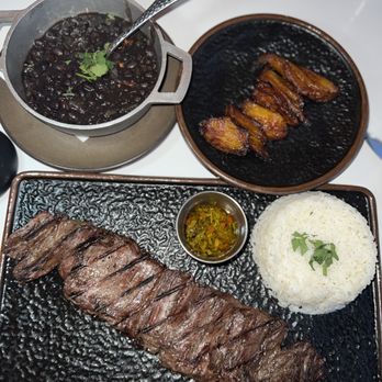 Maracaibo - Churrasco (~$30) & Tajadas (~$4) - Venues & Event Spaces Near Me - Union City, New Jersey
