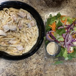 Chicken Alfredo and Lucio's House Salad Chicken Alfredo and Lucio's House Salad
