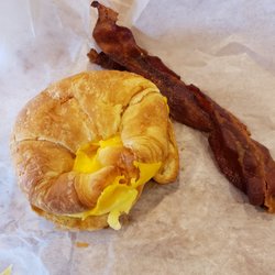 Colby's Deli & Cafe - Egg and cheese with a side of bacon